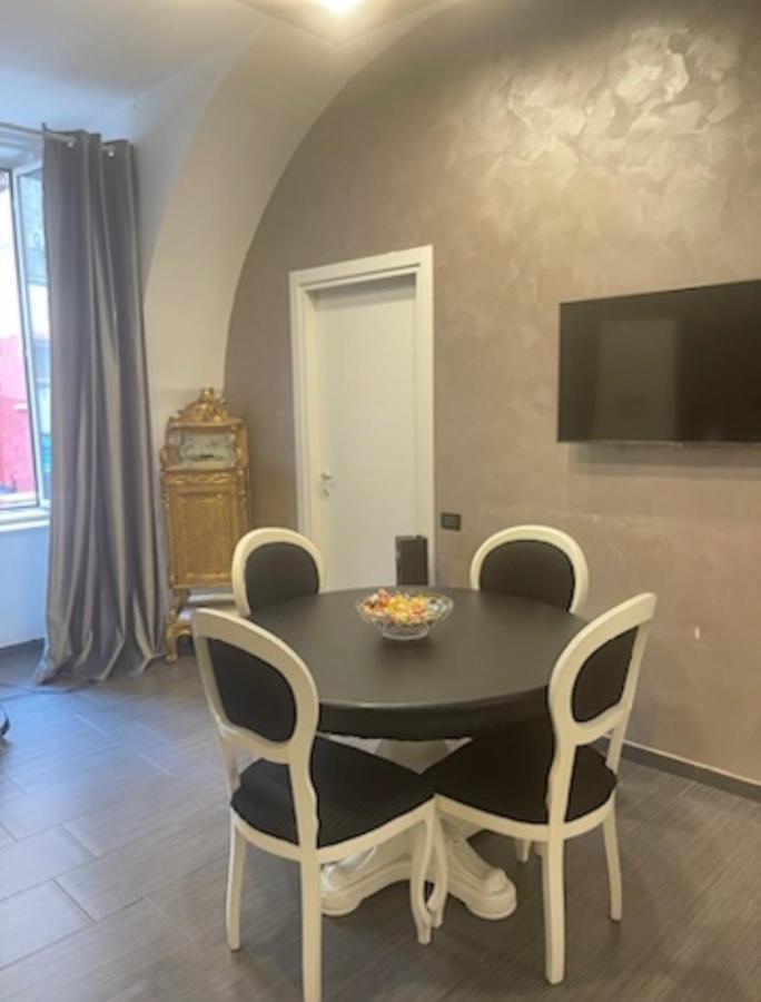 Plebiscito Home Napoli Bagian luar foto