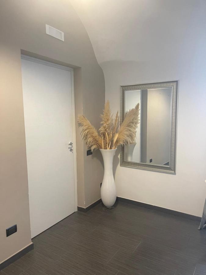 Plebiscito Home Napoli Bagian luar foto